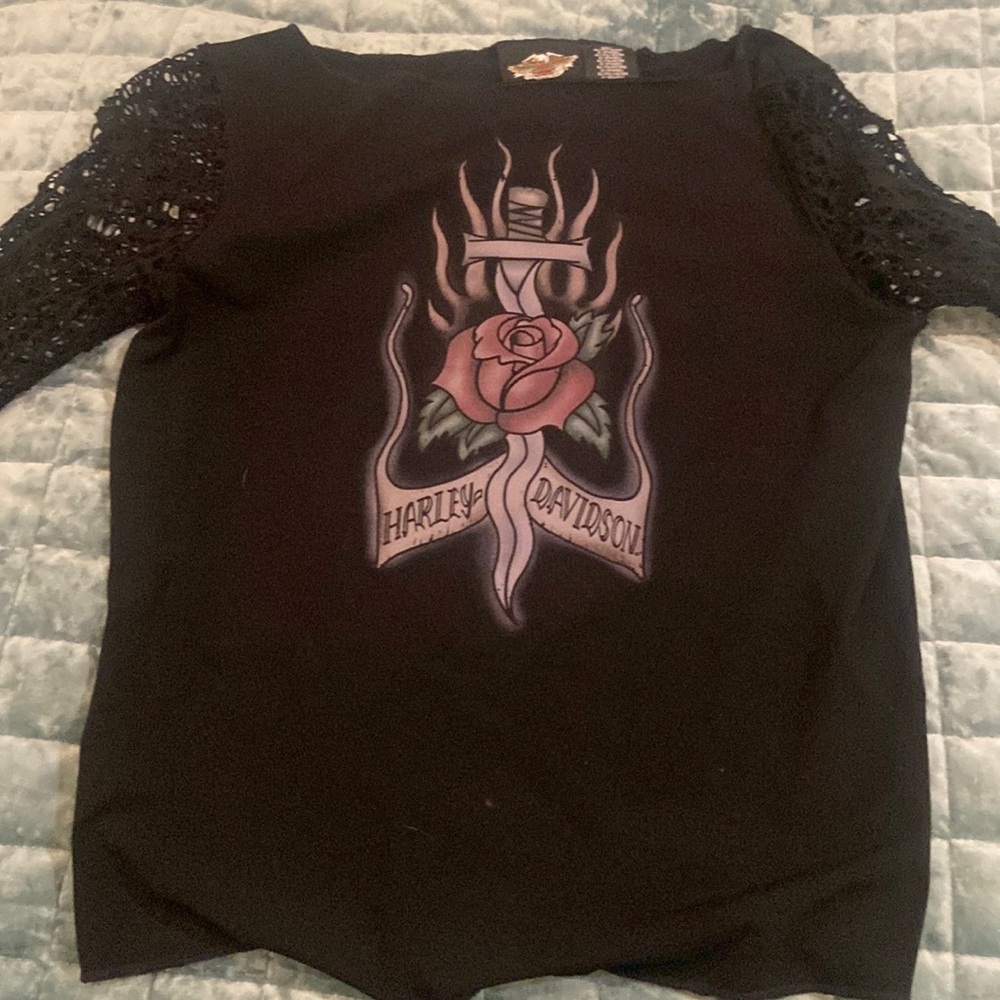 Ladies Harley Davidson long sleeve top size medium SEXY
